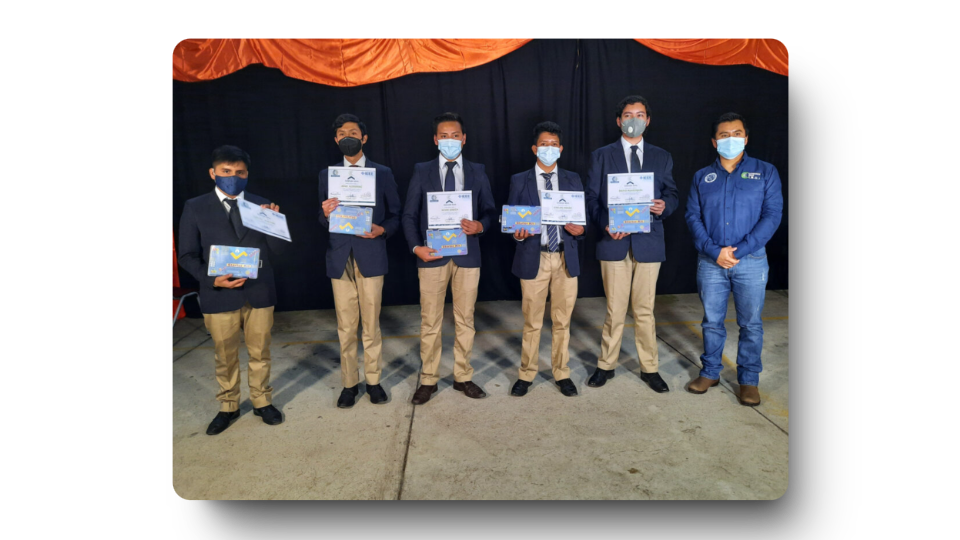 Segundo lugar - Campeonato Intercolegial de Proyectos de Electrónica y Electricidad